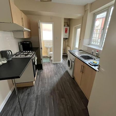 Flat 1, 67 Colwick Road Ng2 4Al Apartman Nottingham Kültér fotó
