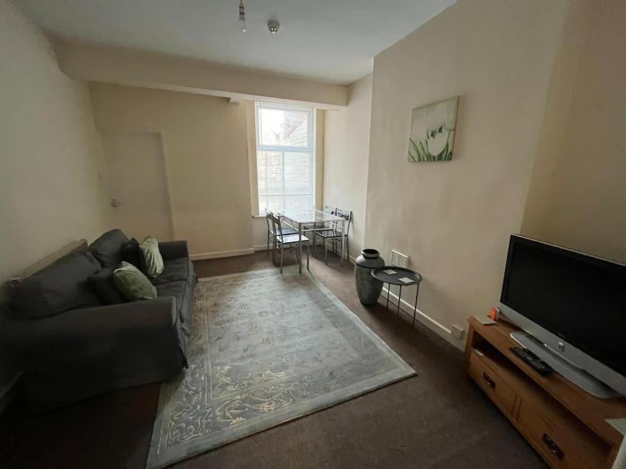 Flat 1, 67 Colwick Road Ng2 4Al Apartman Nottingham Kültér fotó